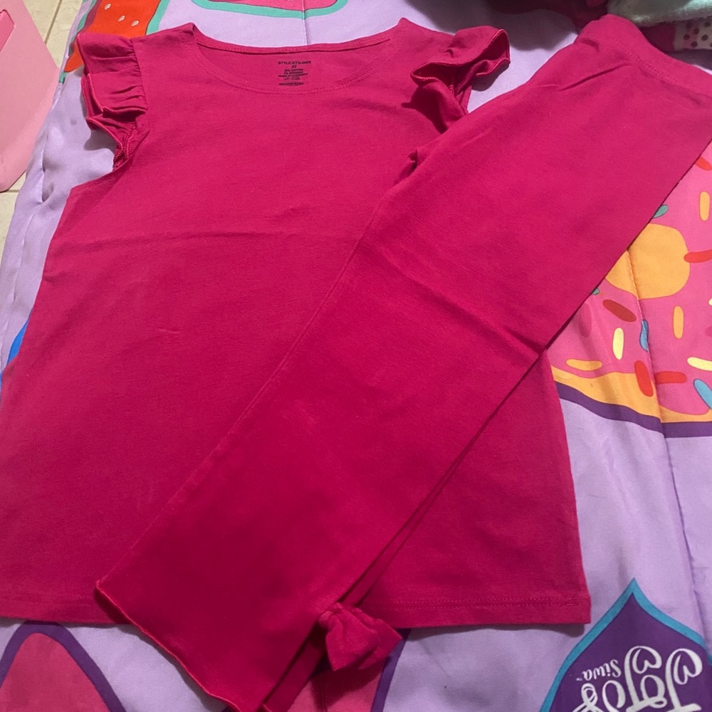 Girls clothing